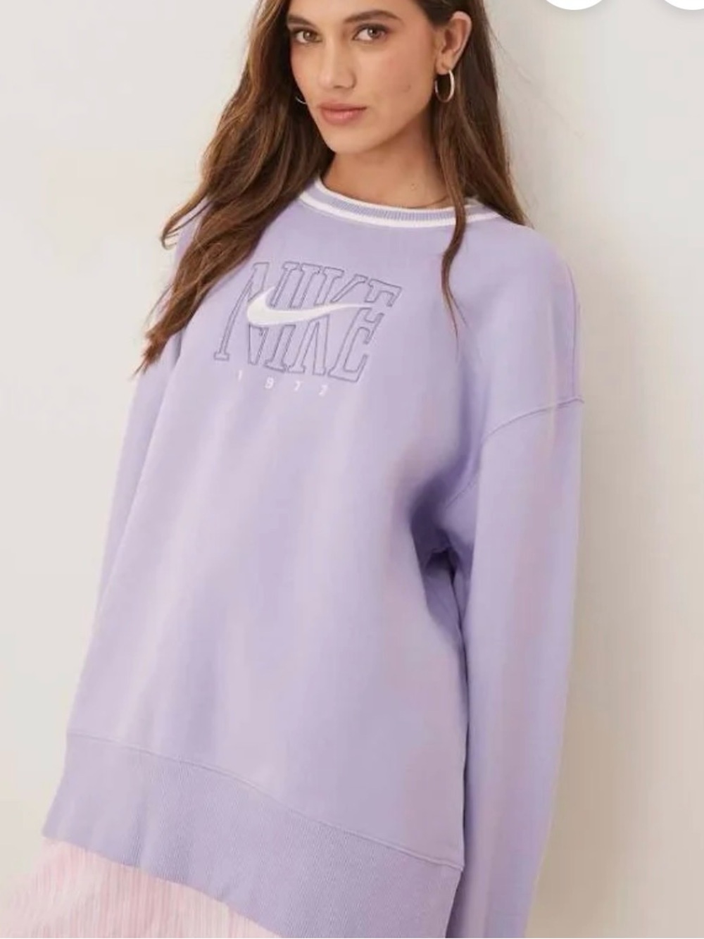 Nike Lavender Oversize Crew Sweatshirt - Women's Relaxed Pullover